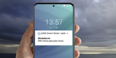 JUNG Smart Panel 8 bei Norbert Schenk in Oppenheim